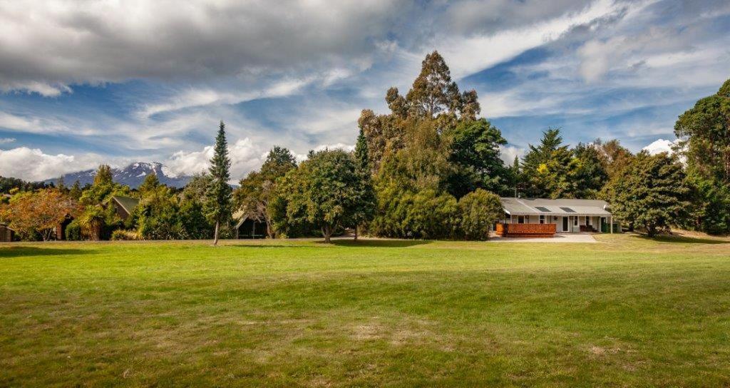 The Station - Ohakune Holiday Home Exterior photo
